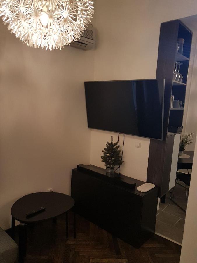 Balkan-Inn Parlament Lux Apartment 贝尔格莱德 外观 照片