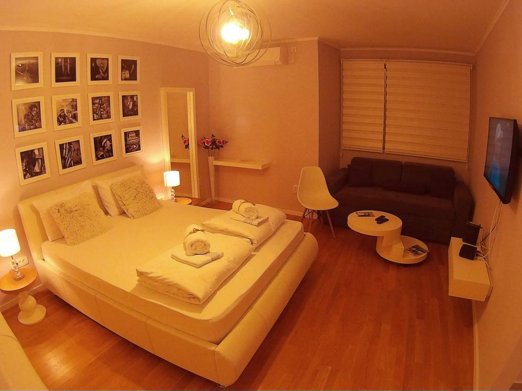 Balkan-Inn Parlament Lux Apartment 贝尔格莱德 外观 照片